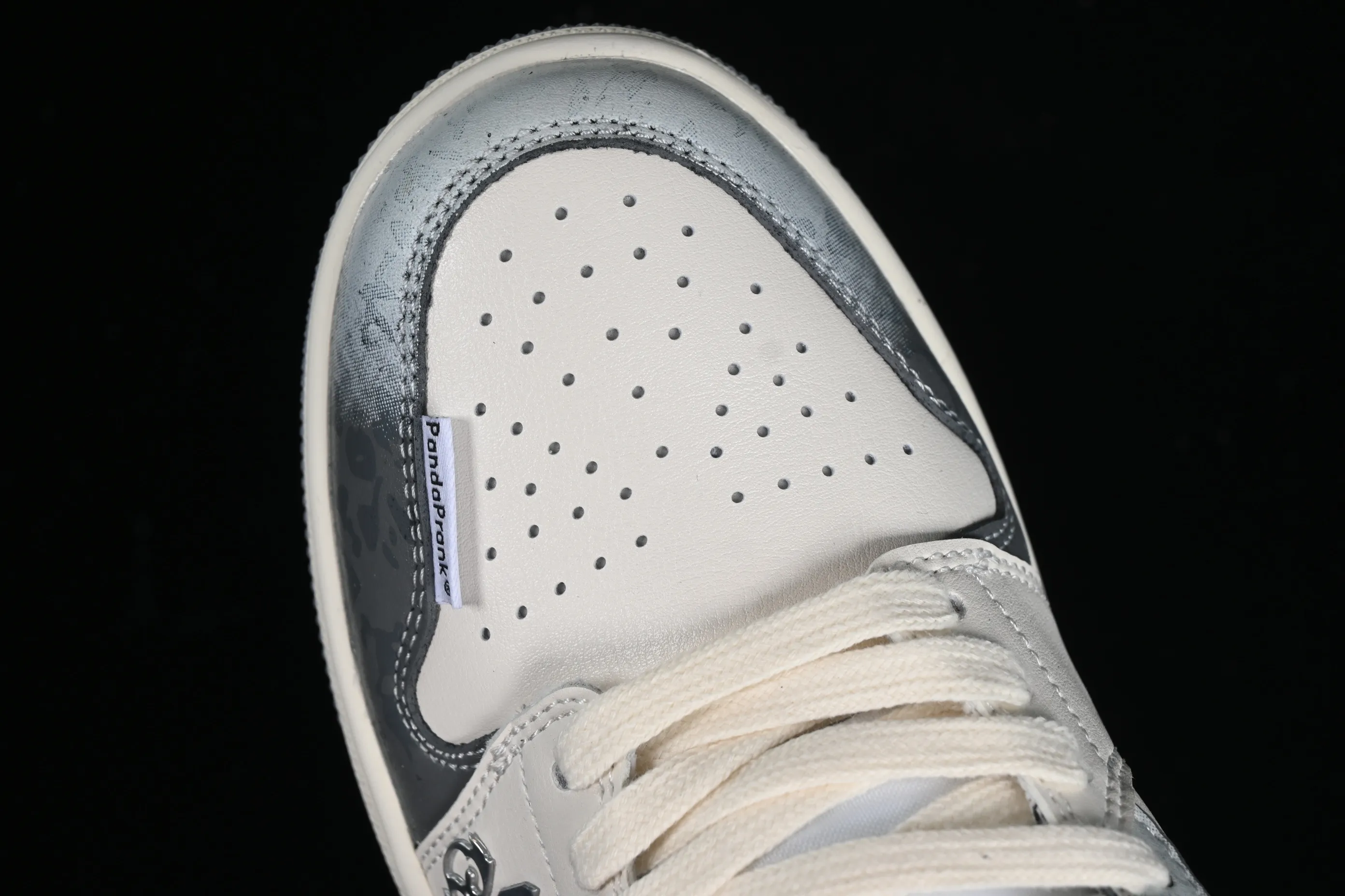 All categories Air Jordan Jordan series basketball shoes Air Jordan 1 Low Air Jordan 1 Low AJ1 Joe 1 Panda Prank Modern Wei Realm Gray Series Perseverance Flower Low-top cultural casual sneakers 553560-053